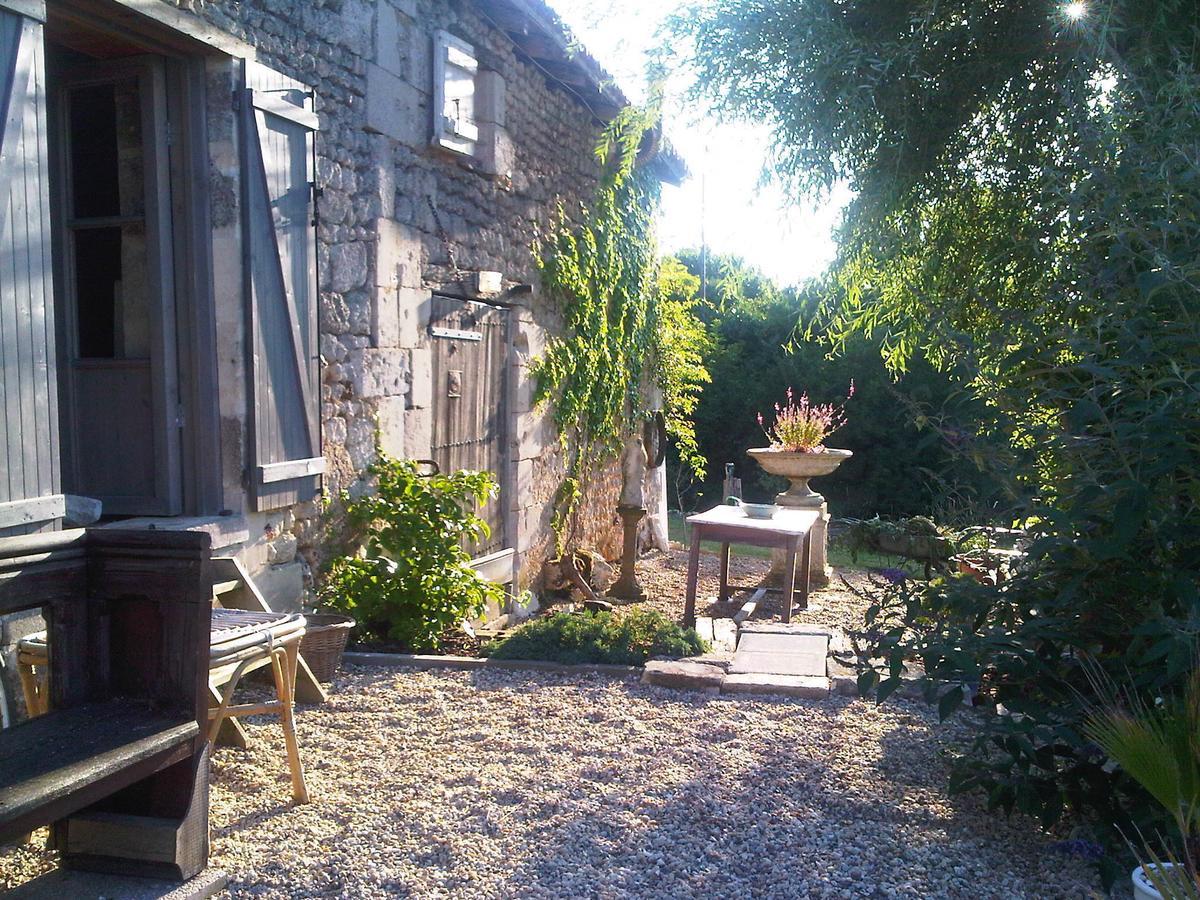 Saint-Thomas-de-Cônac Chez Brown Bed & Breakfast エクステリア 写真